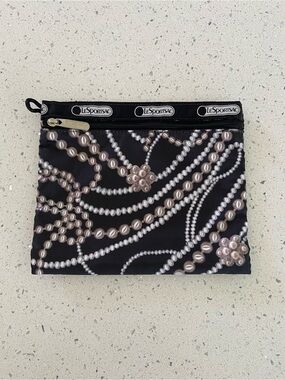 Le Sportsac Zipper Pouch (Large)